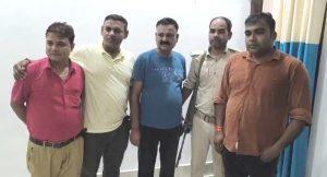 Aurangabad News <bha>;</bha> घूस की चमक में धूमिल हुई वर्दी की हनक